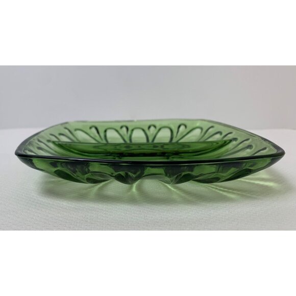 Vintage Green Glass Square Divided Serving Dish Retro Flower Design MCM 7"x7" - Picture 6 of 9